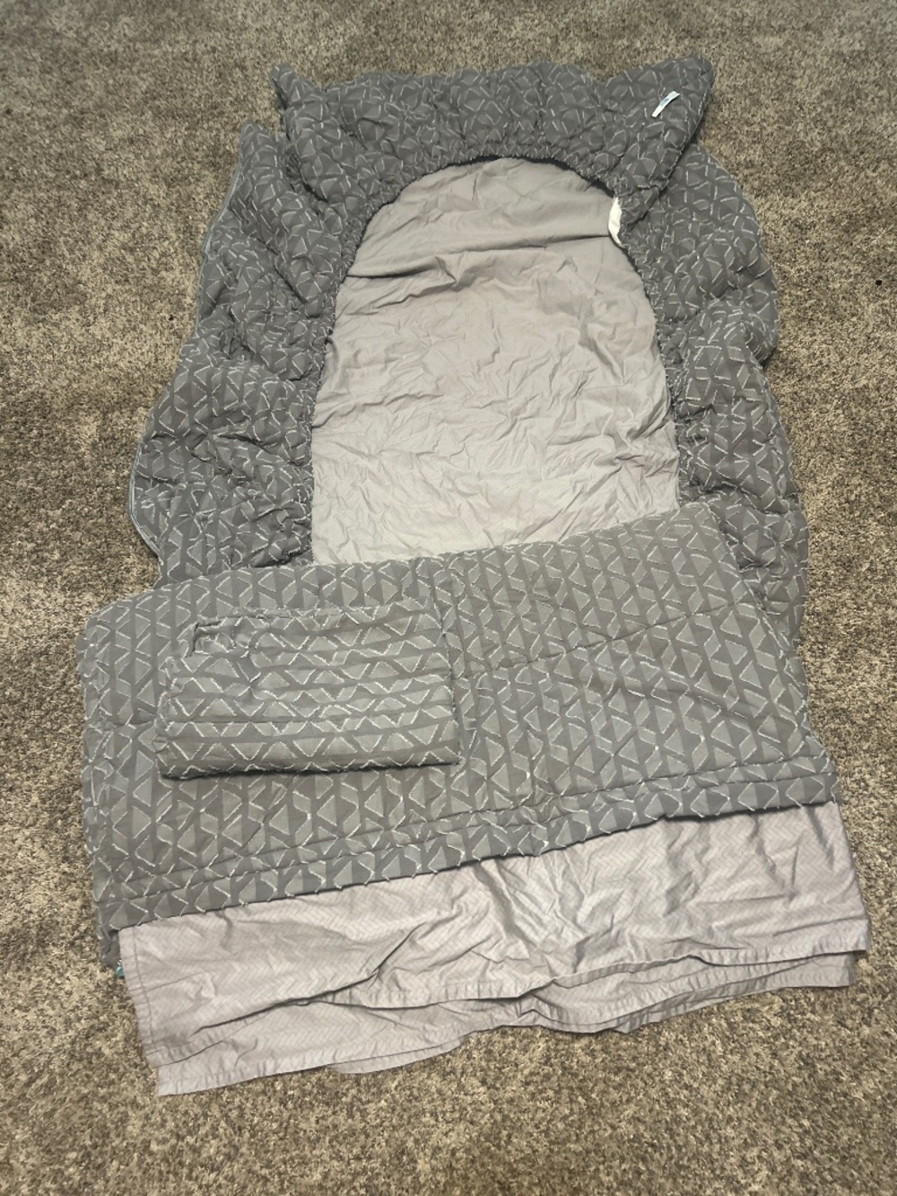 Beddy’s Gray Twin Set